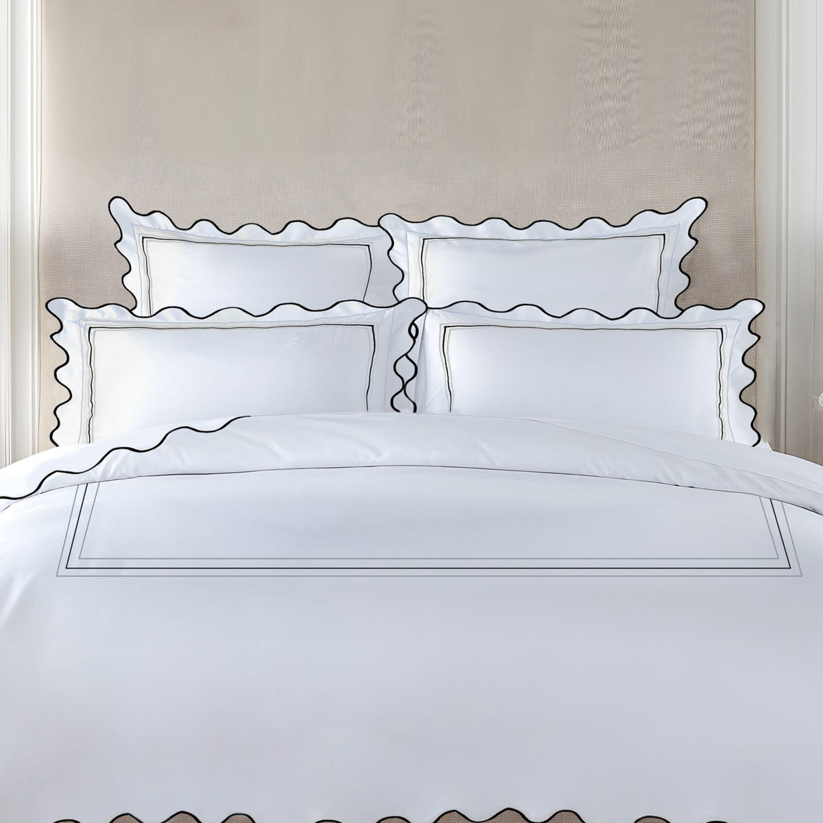 3 Lines and Waves Pillowcase